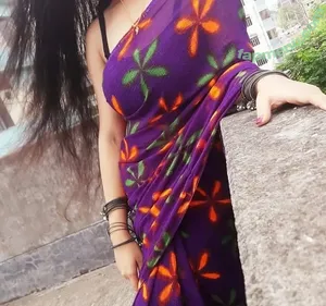 Aarohi Verma / aarohiverma001 nude photo #0009