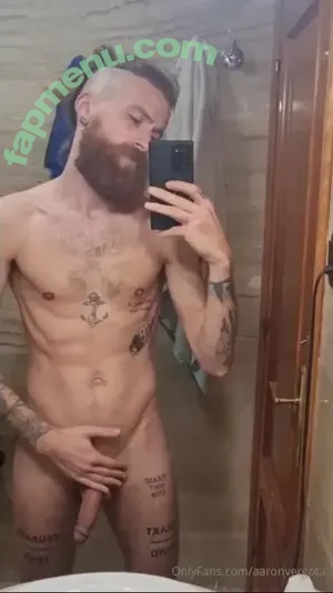 aaronvergota / azzverga nude photo #0040