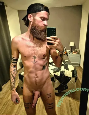 aaronvergota / azzverga nude photo #0041