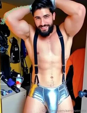 aaronvergota / azzverga nude photo #0119