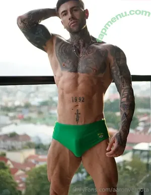 aaronvergota / azzverga nude photo #0179