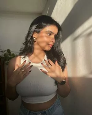 Aarushi Abrol / aarushi.abrol nude photo #0007