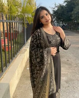 Aarushi Abrol / aarushi.abrol nude photo #0008