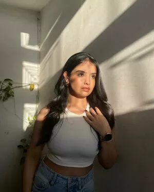 Aarushi Abrol / aarushi.abrol nude photo #0011
