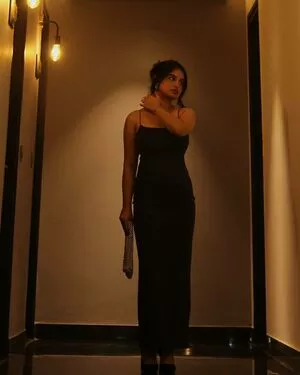 Aarushi Abrol / aarushi.abrol nude photo #0016