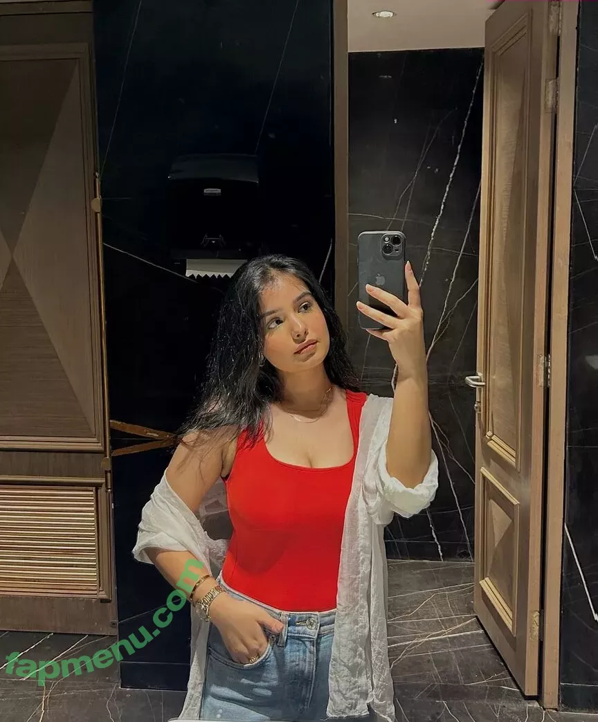 Aarushi Abrol nude photo #0025 (aarushi.abrol)