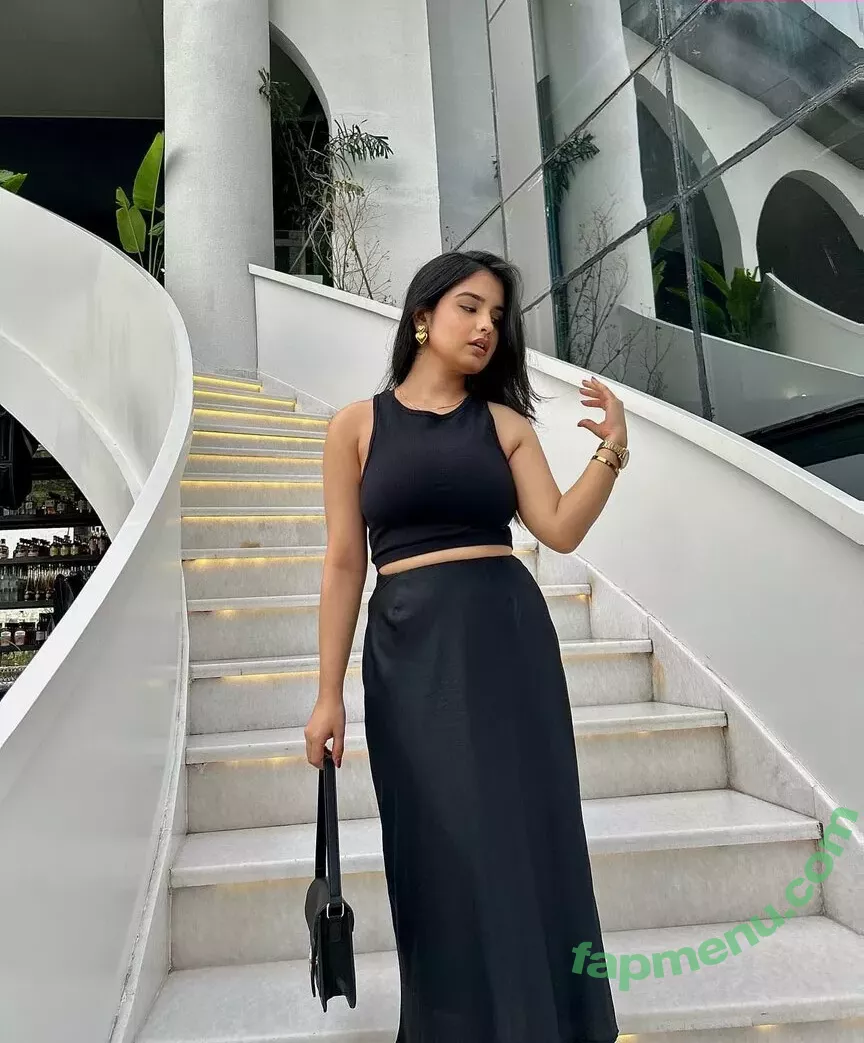 Aarushi Abrol nude photo #0028 (aarushi.abrol)