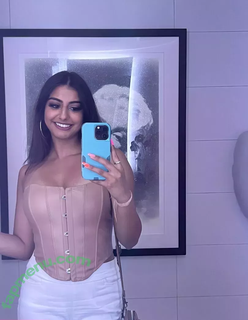 Aarushi Gulati nude photo #0001 (aarushigulatii)
