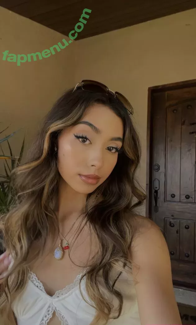 aashleygiselle nude photo #0003 (aashleygiselle)