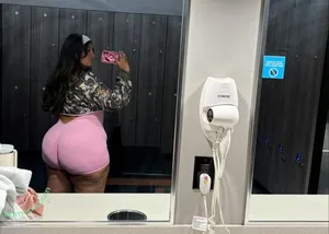 aateilujj / Juju / juicyjujuju nude photo #0010