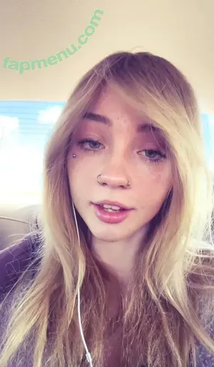 aayeayla / aaylaariannaa / danyellay nude photo #0002
