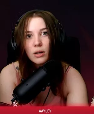 Aayley / French streamer nude photo #0089