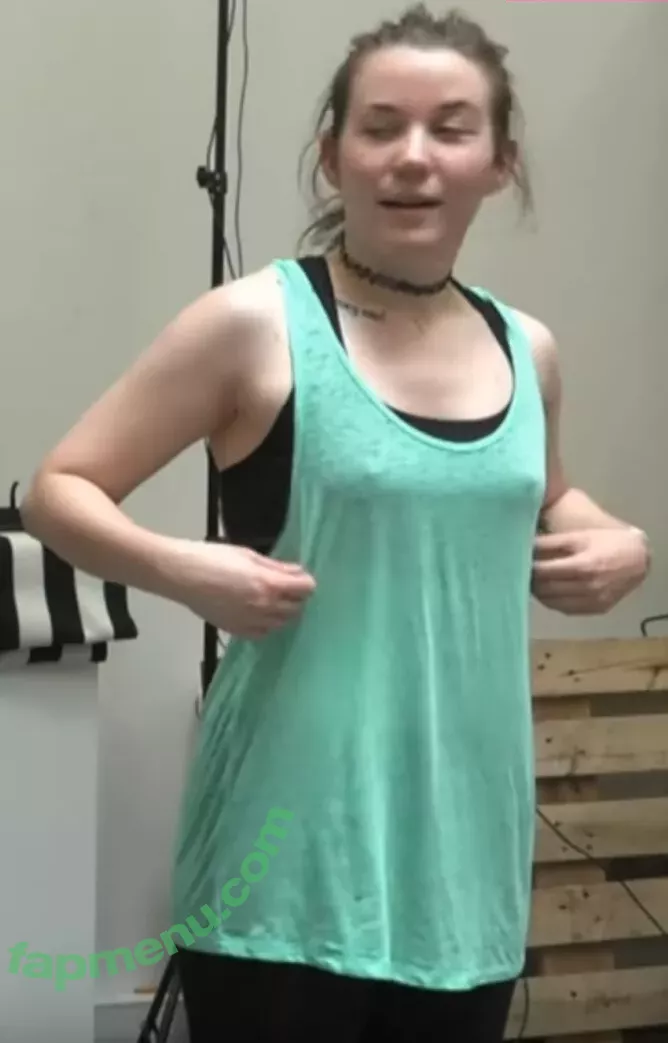 Aayley nude photo #0014 (French streamer)