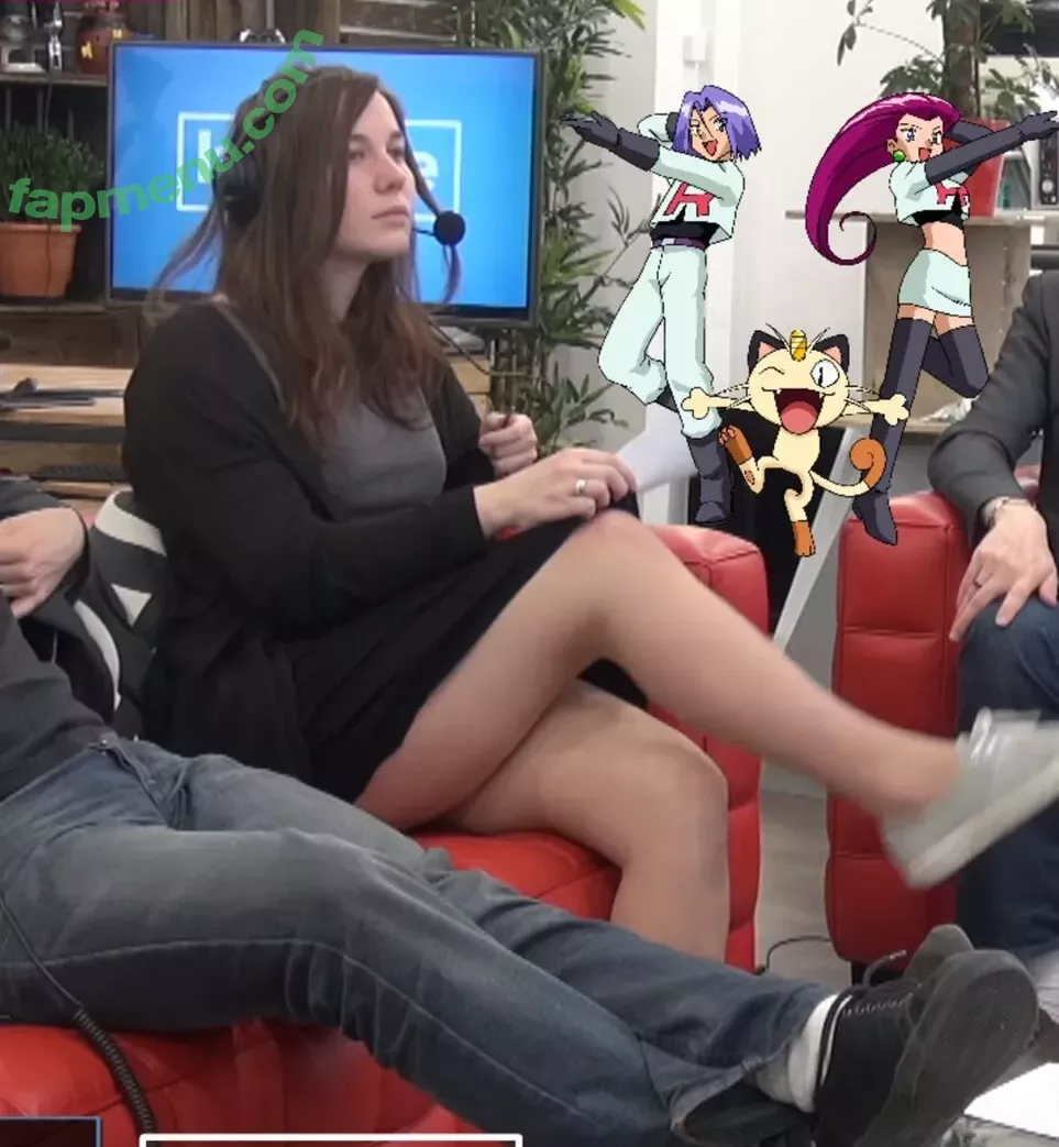 Aayley nude photo #0035 (French streamer)