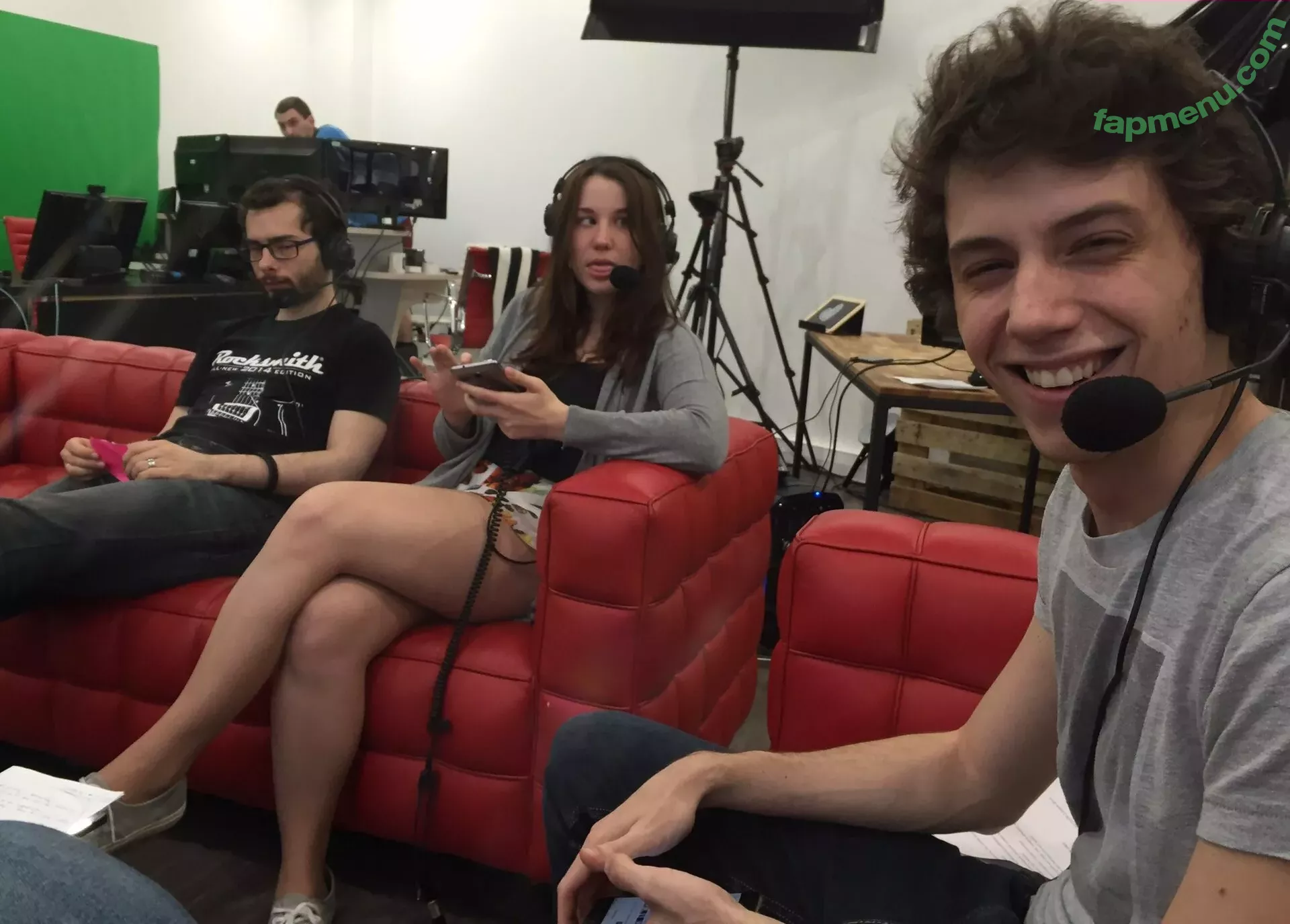 Aayley nude photo #0038 (French streamer)