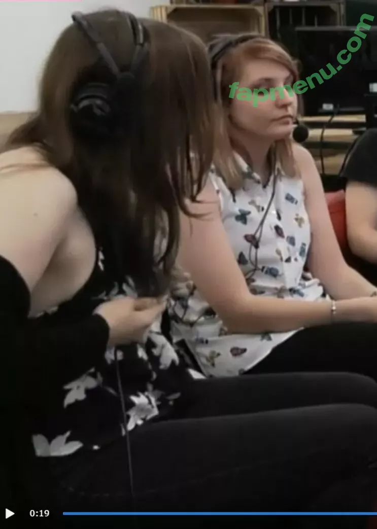 Aayley nude photo #0039 (French streamer)