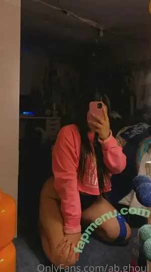  nude photo #0002