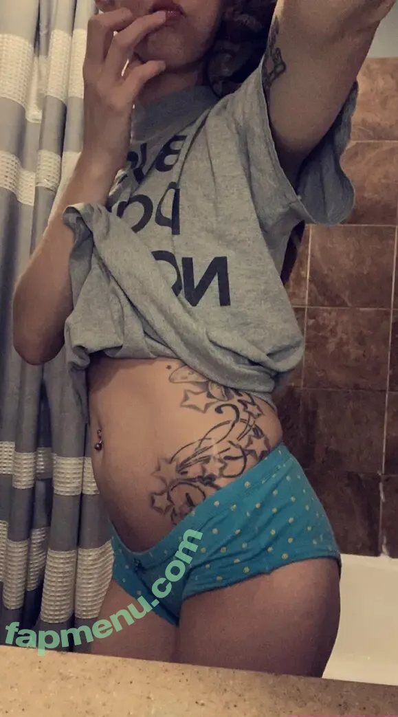 ababy28 nude photo #0011 (abbysherm28)
