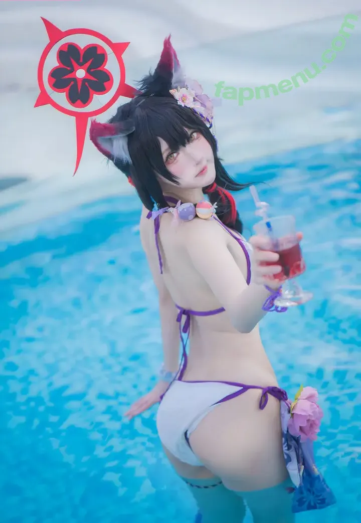 Abaoyeshitunia nude photo #0207 (abaoyeshitunia1 / larosegirl520)