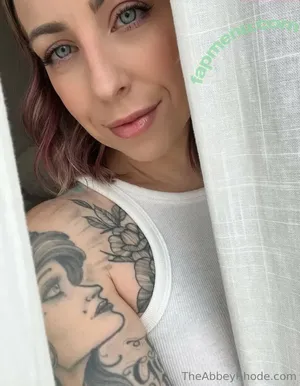 abbeyrhode / theabbeyrhode nude photo #0008