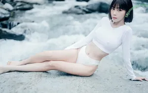 ABBIE ___a.b.b.i.e / ___a.b.b.i.e / abbie-tv nude photo #0095