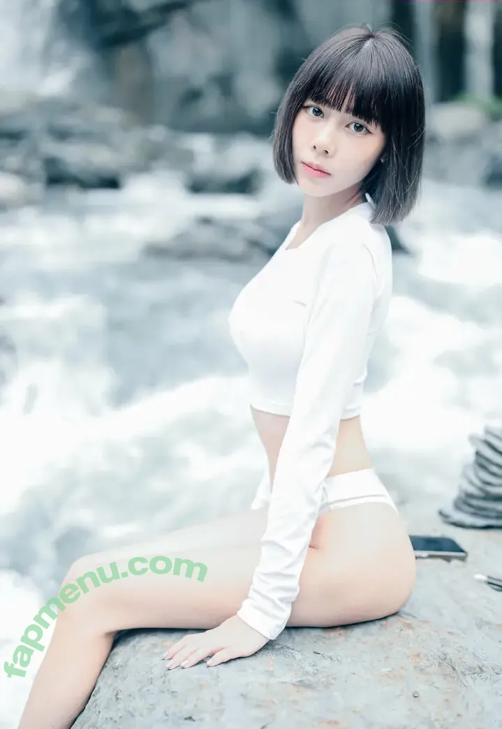 ABBIE ___a.b.b.i.e nude photo #0098 (___a.b.b.i.e / abbie-tv)