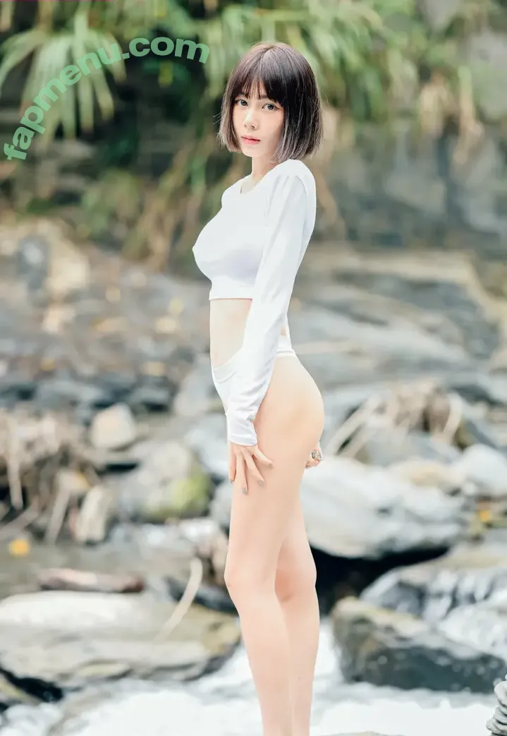 ABBIE ___a.b.b.i.e nude photo #0110 (___a.b.b.i.e / abbie-tv)