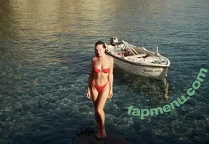 Abbie Chatfield / abbiechatfield nude photo #0945