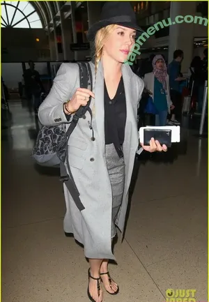 Abbie Cornish / abbiecornish nude photo #0090