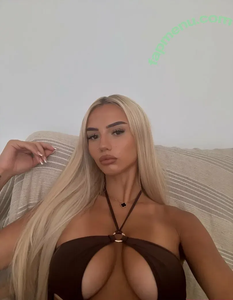 Abbie Hall nude photo #0010 (abbeyemx / xabbiexhallx)