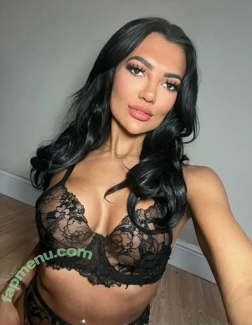 Abbie Holborn nude photo #0022 (abbiegshore / abbieholborn)