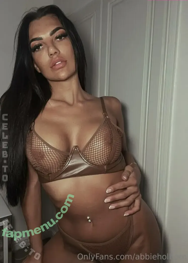 Abbie Holborn nude photo #0162 (abbiegshore / abbieholborn)