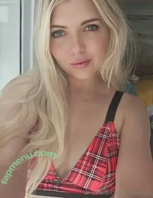 abbieleex / abbie.lee.x nude photo #0828