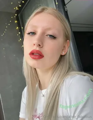  nude photo #0006