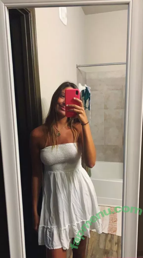 Abby Busick nude photo #0193 (abby.xo / abbybusick)