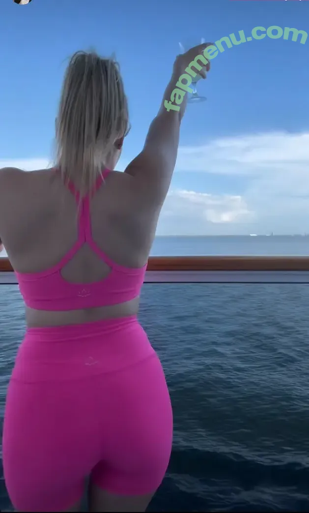 Abby Cross nude photo #0011 (abbycross94 / abbycrossxxx)