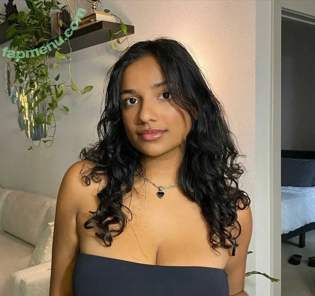 Abby Govindan nude photo #0021 (abbygovindan)