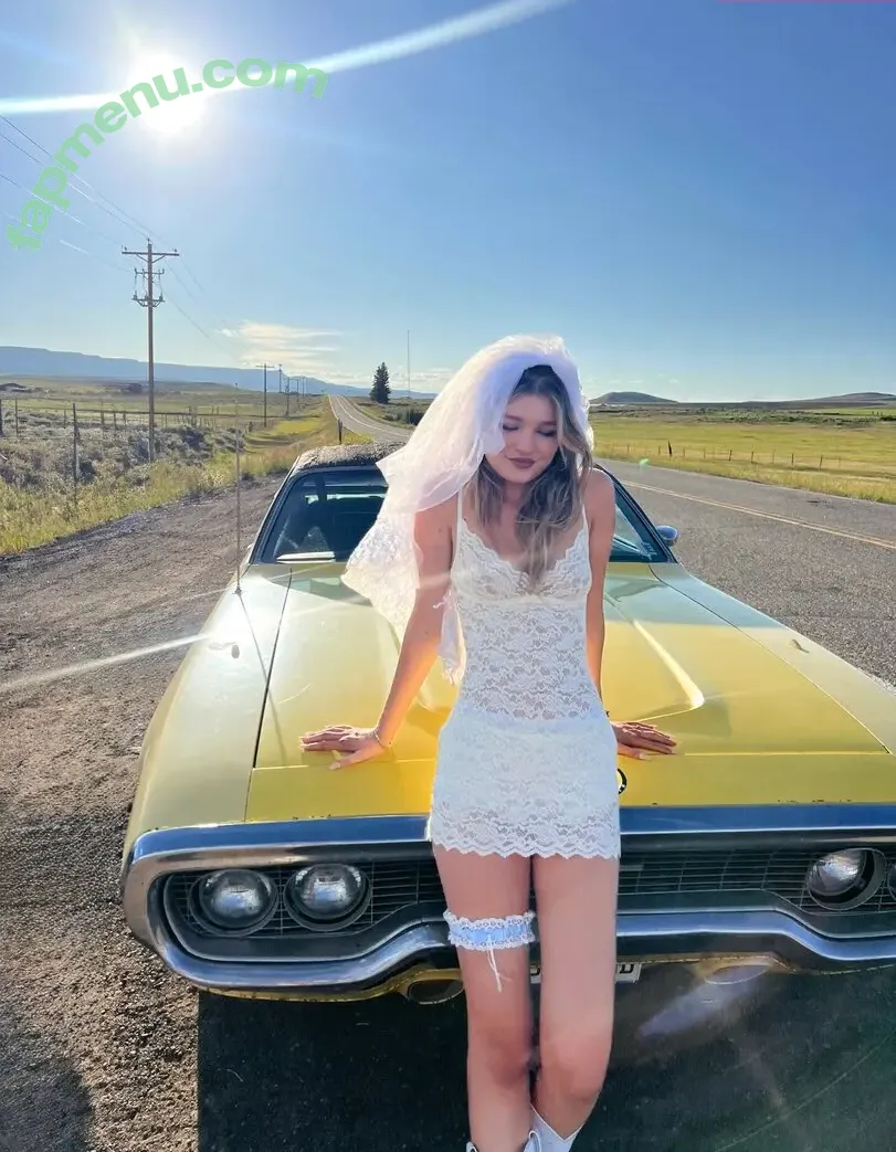 Abby Paradise nude photo #0197 (Abby Saltzman / abby.saltzman)