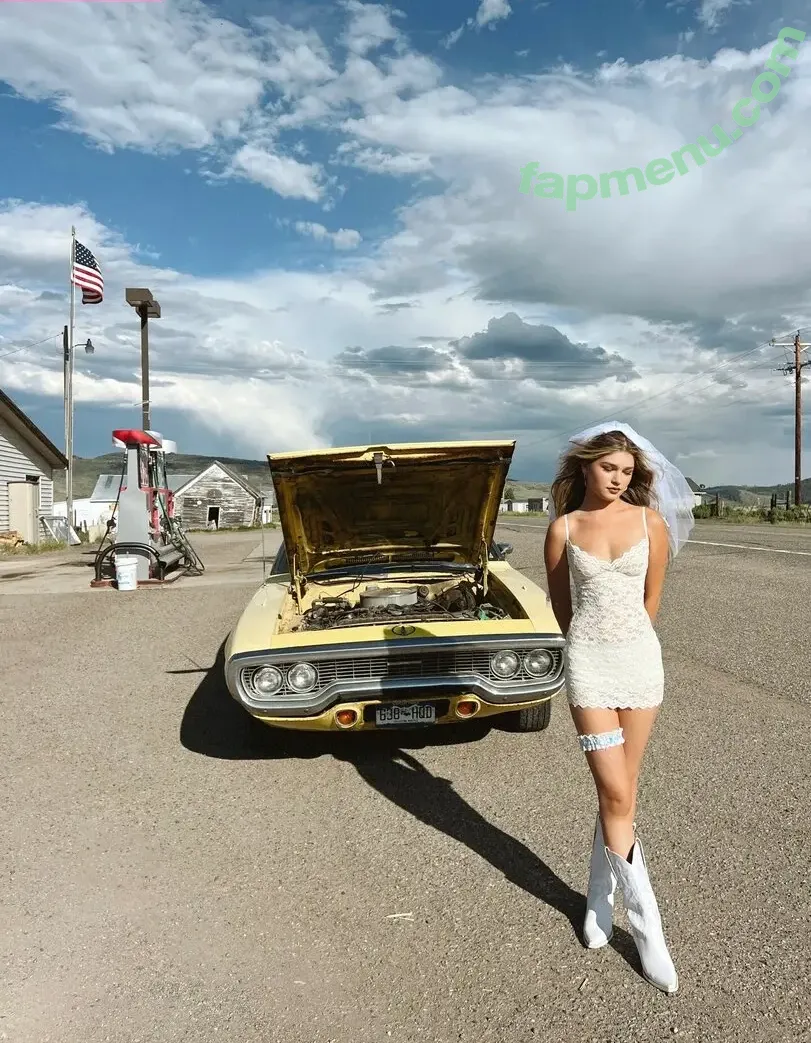 Abby Paradise nude photo #0199 (Abby Saltzman / abby.saltzman)