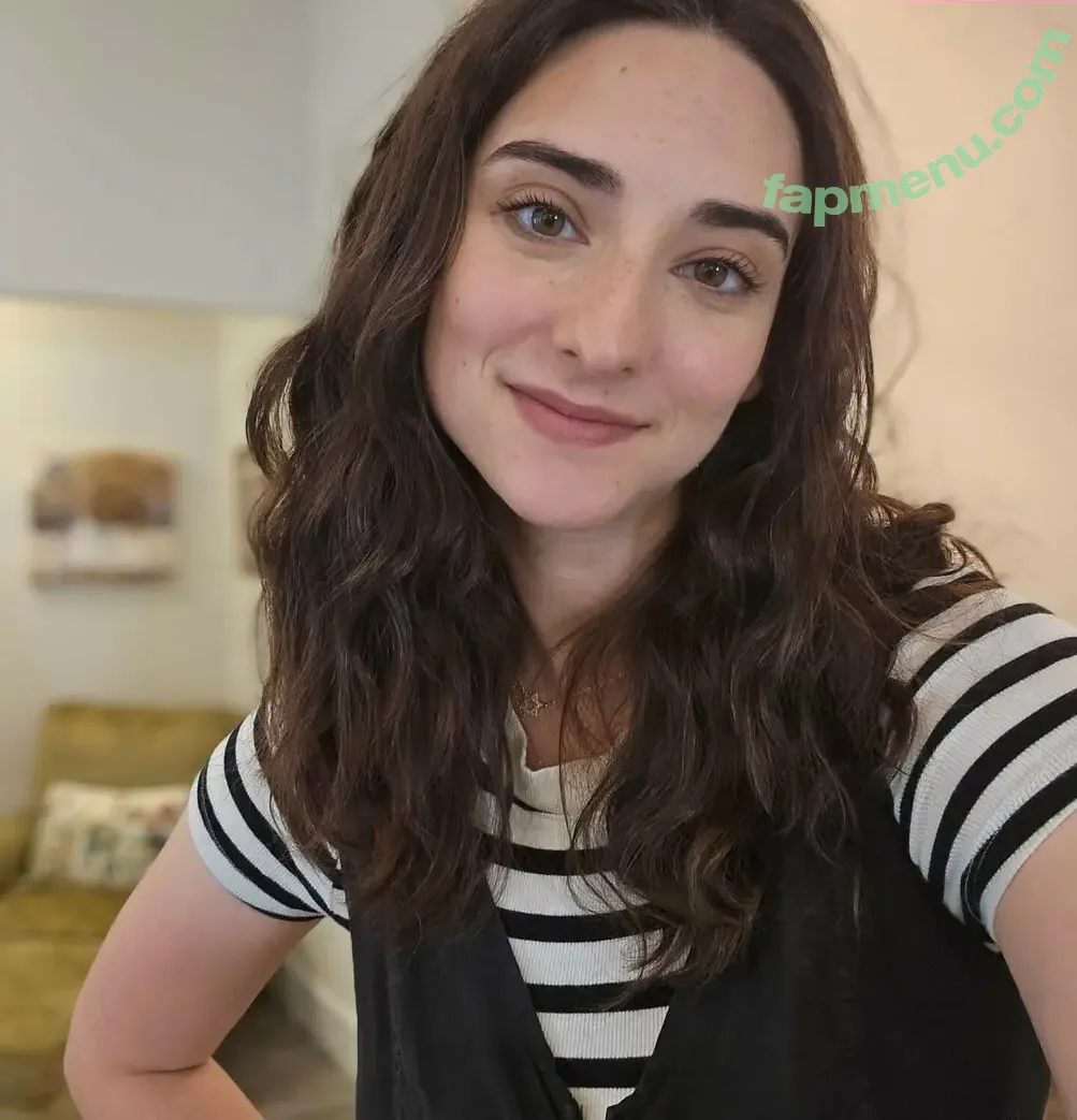 Abby Shapiro nude photo #0195 (classicallyabby)