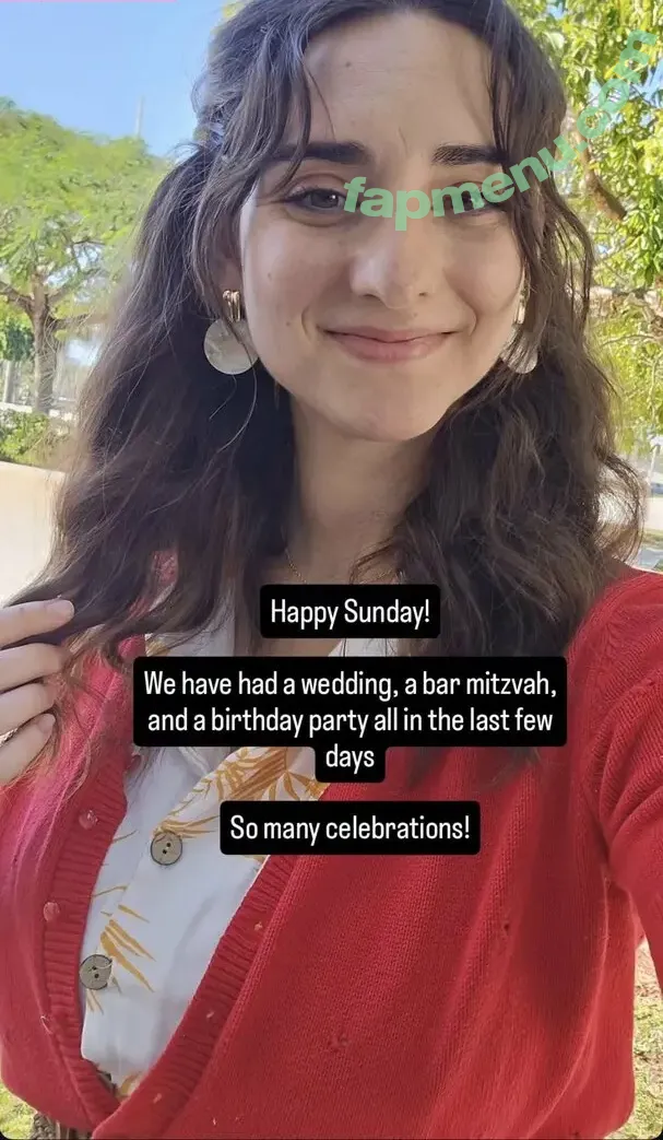 Abby Shapiro nude photo #0202 (classicallyabby)