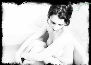  nude photo #0007