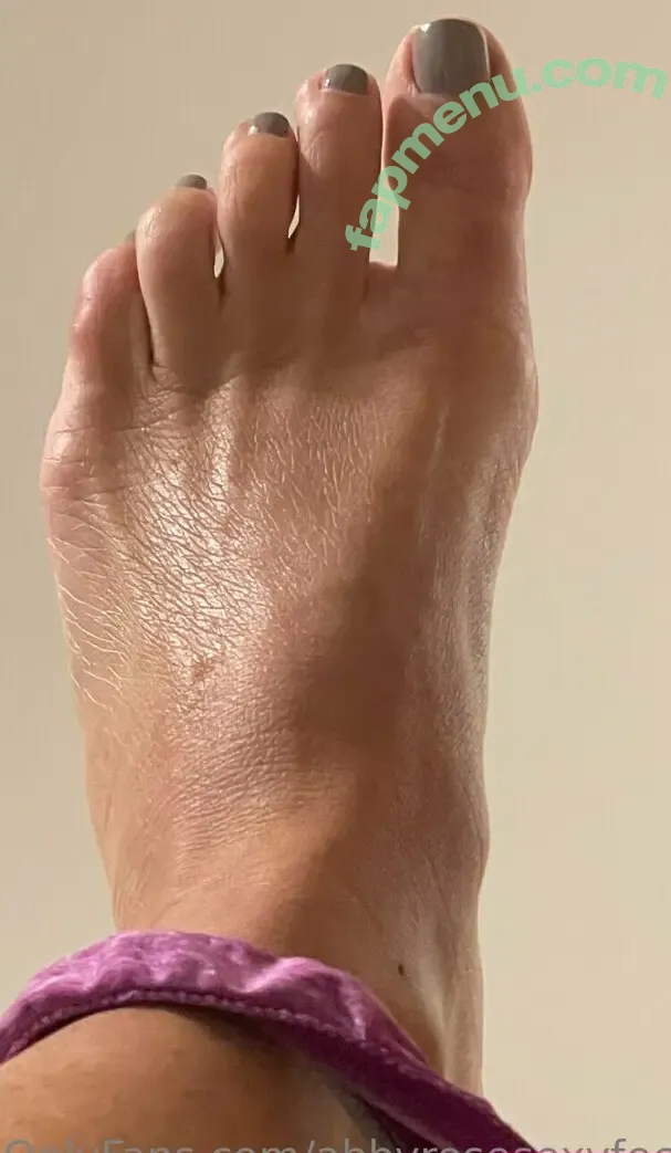 abbyrosesexyfeet nude photo #0018 (abbyrosesexyfeet)