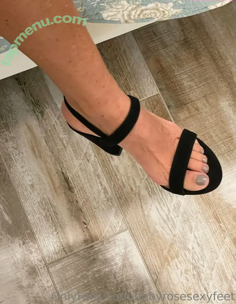 abbyrosesexyfeet nude photo #0019 (abbyrosesexyfeet)