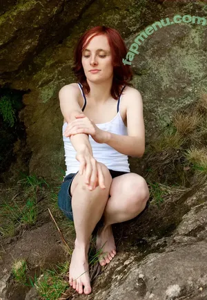 Abbywinters / abbywinters.official / abiadultpics nude photo #2594