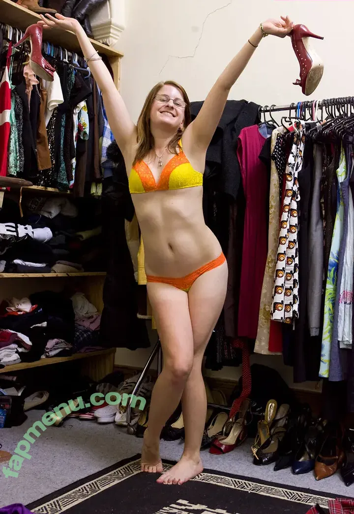 AbbyWinters nude photo #4110 (abbywinters.official / abiadultpics)