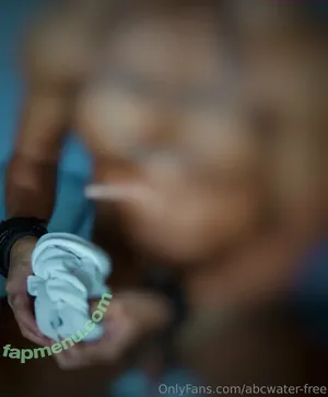 abcwater-free / abcwaterig nude photo #0022