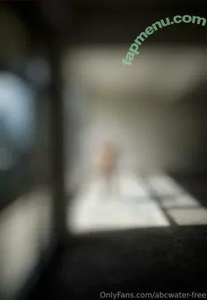 abcwater-free / abcwaterig nude photo #0025