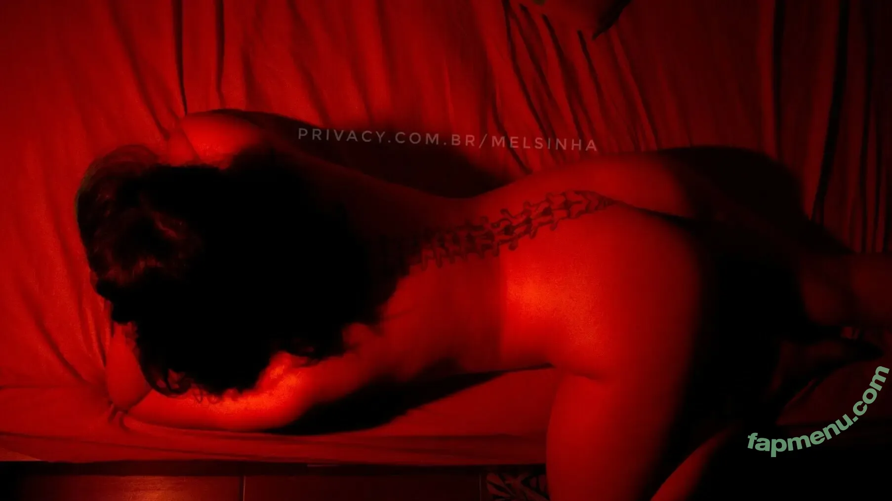 Abeia Mel nude photo #0140 (haras_mel_d_abeia / me1adinha)