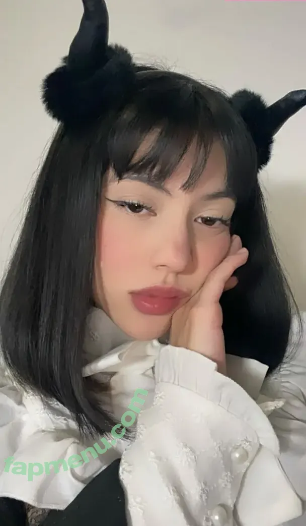 Abejirita nude photo #0004 (Abejirita)